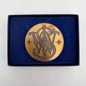 SMITH & WESSON Brass Round S&W Logo Belt Buckle - 1979